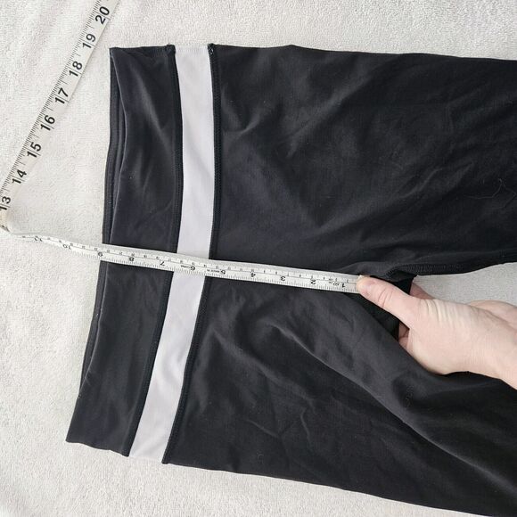 Lululemon Run: Inspire Crop II Black/white Size 4 W6830S. MSRP $89.00 - Picture 8 of 12